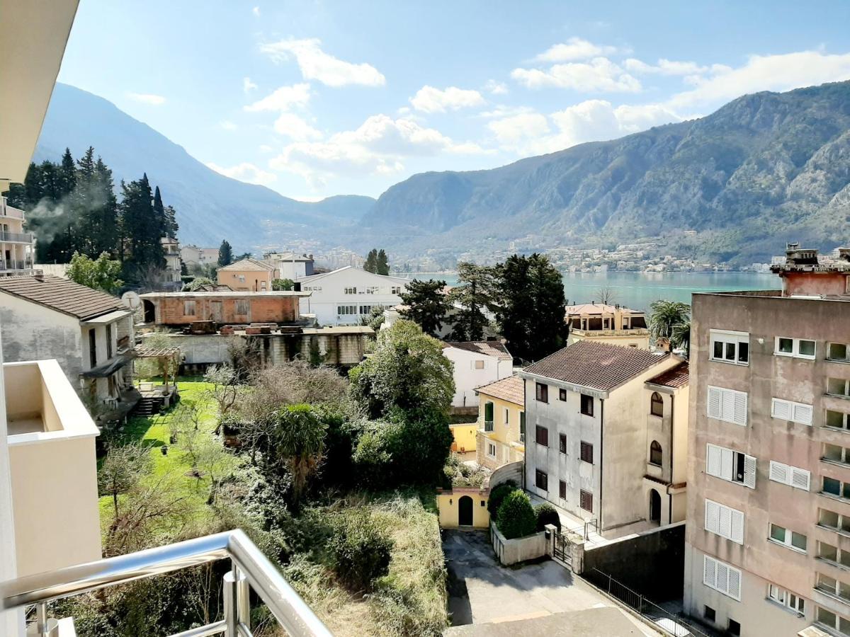 Maritimo Di Cattaro****Lux Apartment With Garage Exterior foto